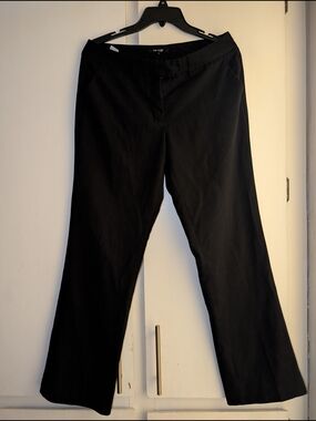 Daisy Fuentes Black Boot-Cut Dress Pants